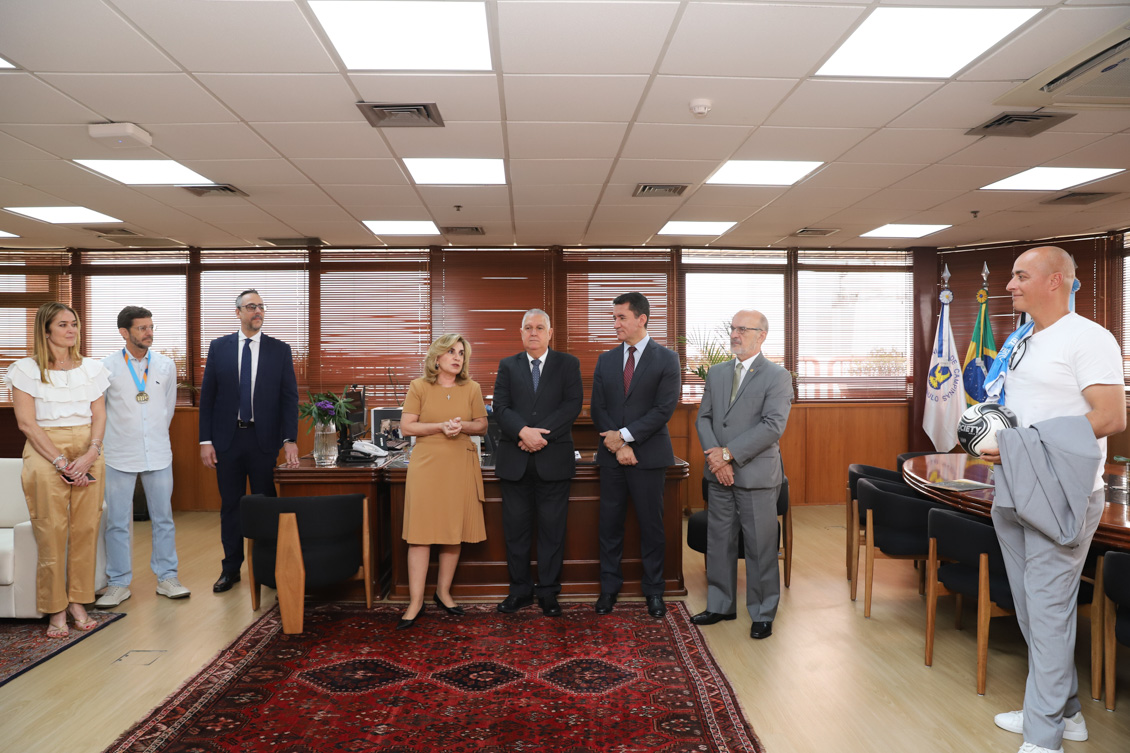 Delegação Quinzê visita a Presidência do TRT-15 para celebrar desempenho nas Olimpíadas do Judiciário | Justiça do Trabalho – TRT da 15ª Região
