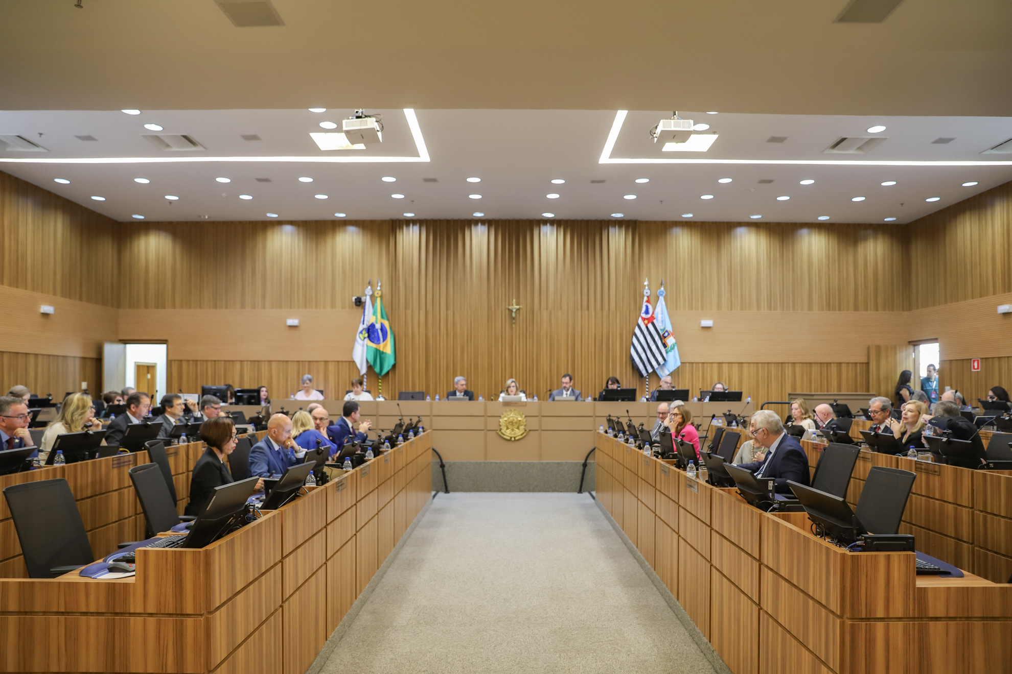 Em sessão histórica, TRT-15 define nome de juízes indicados por antiguidade e merecimento aos 12 cargos de desembargador, criados pela Lei 15.096/2025 | Justiça do Trabalho – TRT da 15ª Região
