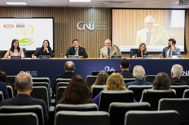 TRT-15 recebe selo “Tribunal Amigo da Pessoa Idosa” por ações de promoção de direitos e atendimento prioritário | Justiça do Trabalho – TRT da 15ª Região